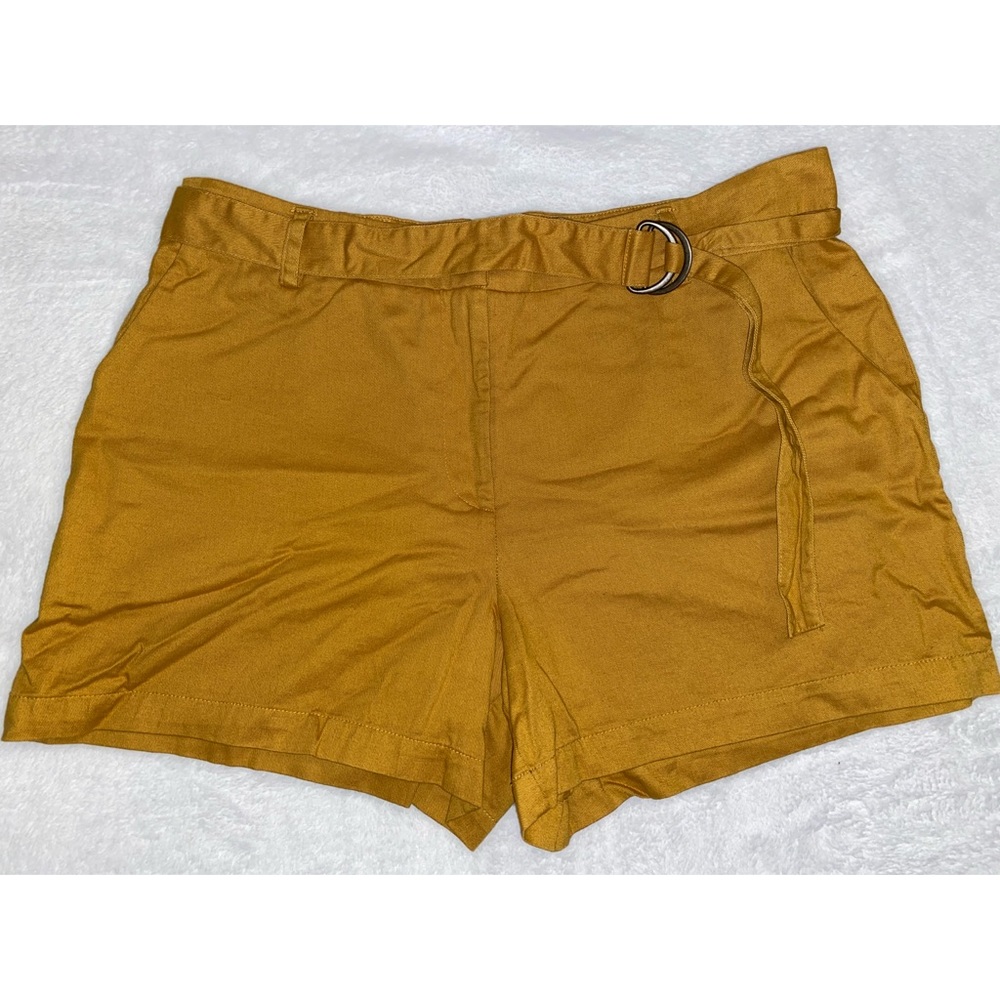 Forever 21 woven belted shorts